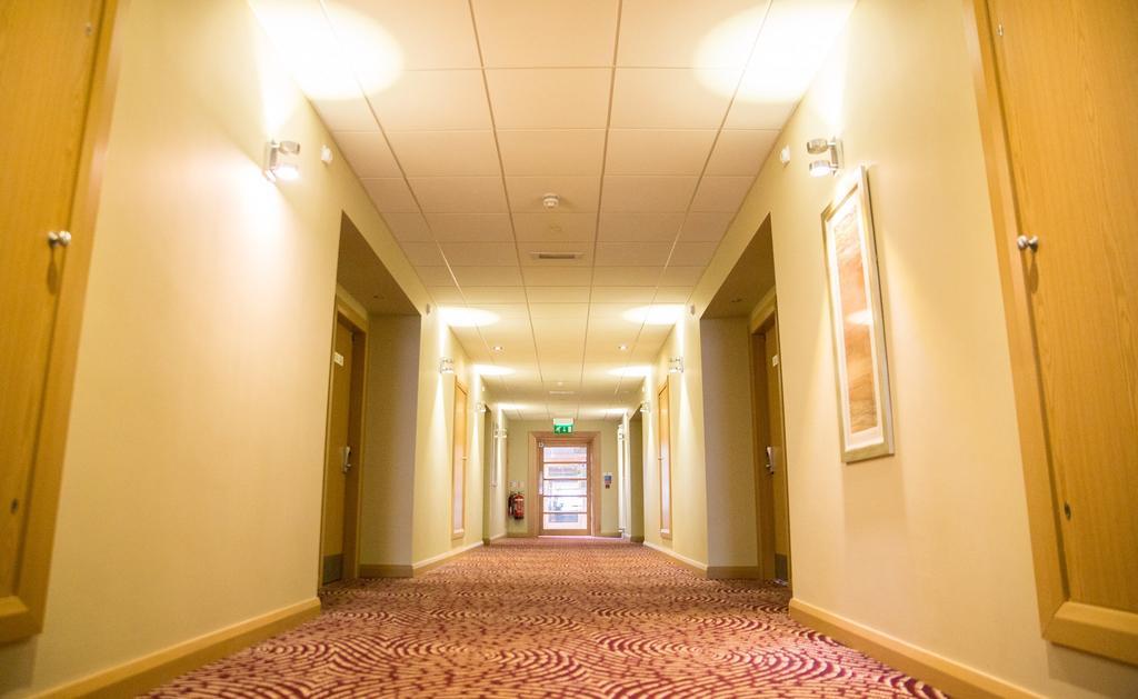 Curran Court Hotel Larne Buitenkant foto
