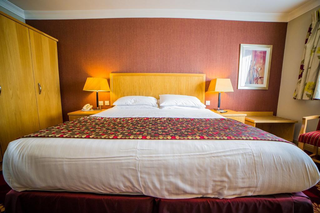 Curran Court Hotel Larne Buitenkant foto