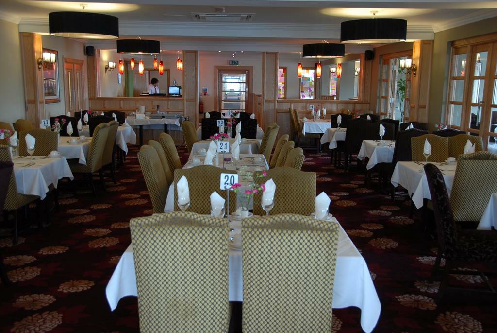 Curran Court Hotel Larne Buitenkant foto